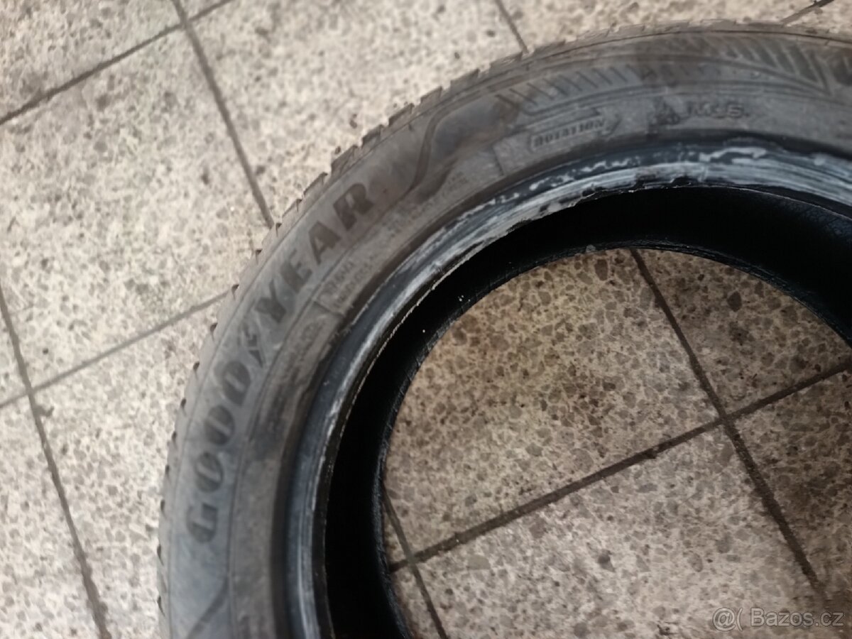 Pneu 215/55-17 Goodyear vector celoroční - 2