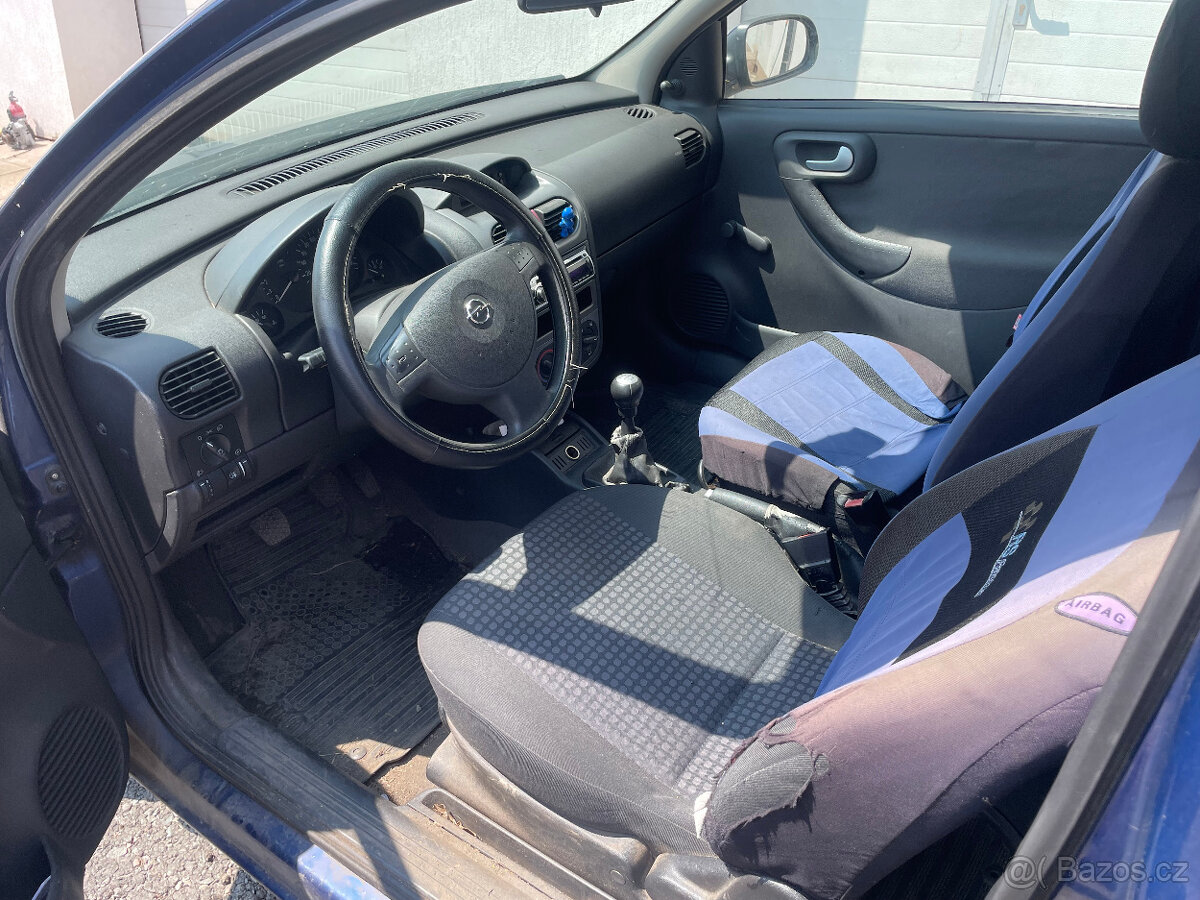 Opel Corsa C 1,6 12V - náhradní díly - 2