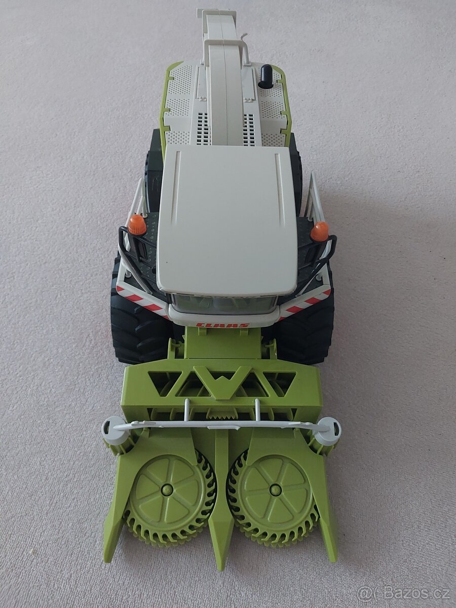 Bruder - Řezačka na kukuřici CLASS JAGUAR - 2