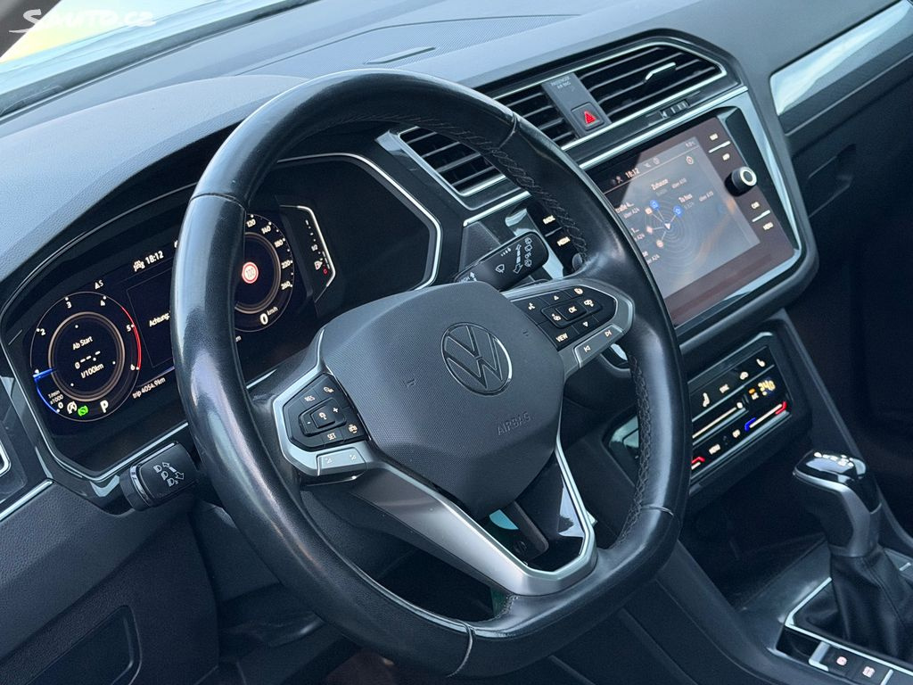 Volkswagen Tiguan, 2.0TDI-4X4-DSG-VIRTUALDPH - 2