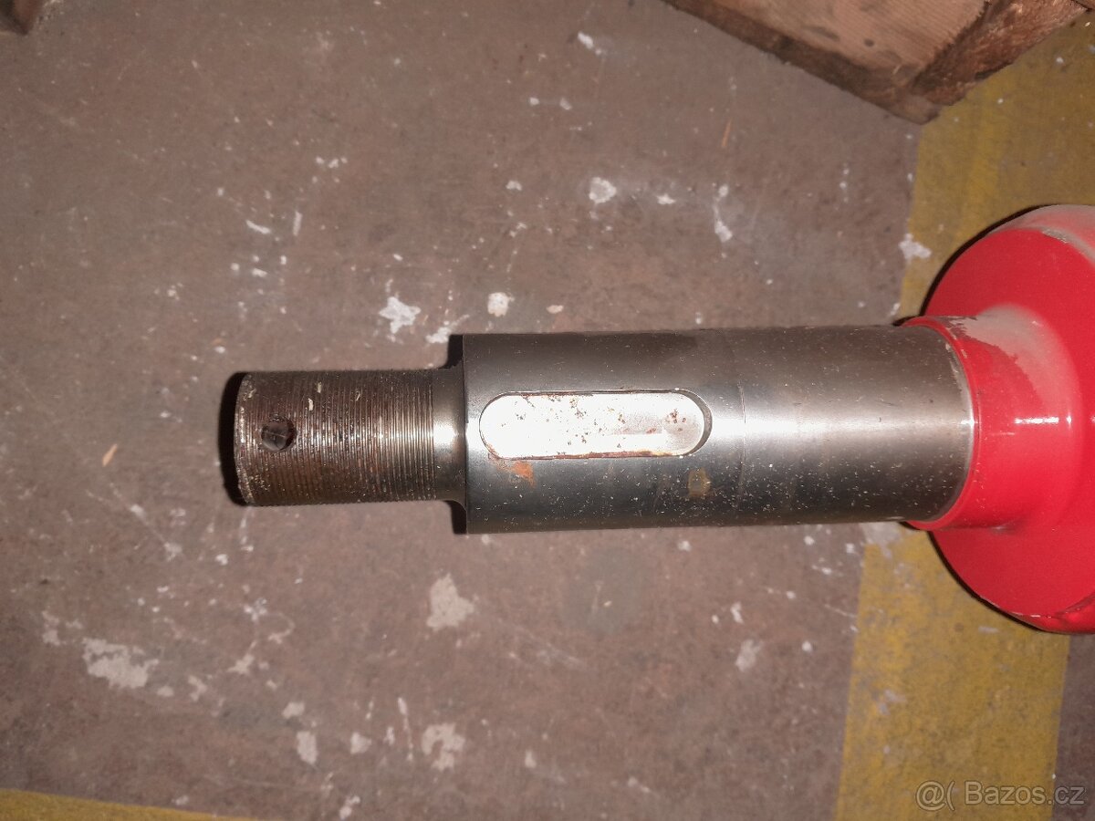 HORSCH Focus Hřídel pakru 242 025 00 - 2