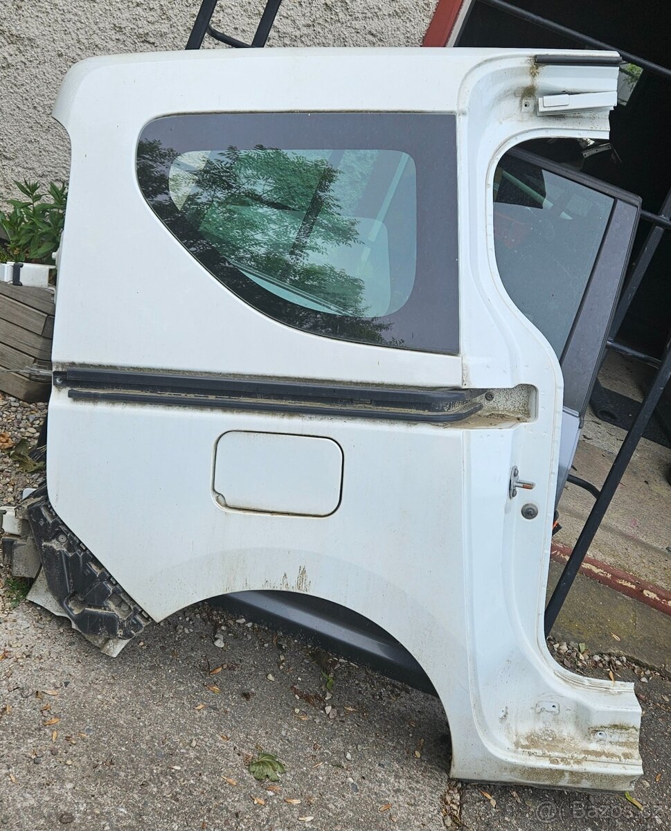 Dacia doker bočnice - 2