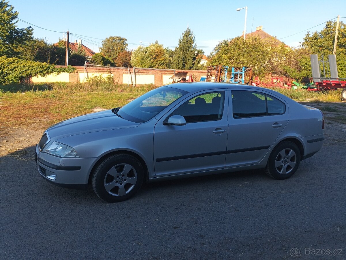 Škoda Octavia - 2