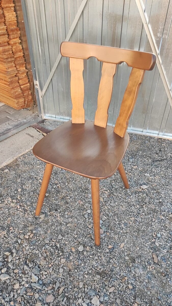 Dřevěné židle 90ks – pevné, vhodné do restaurace - 2