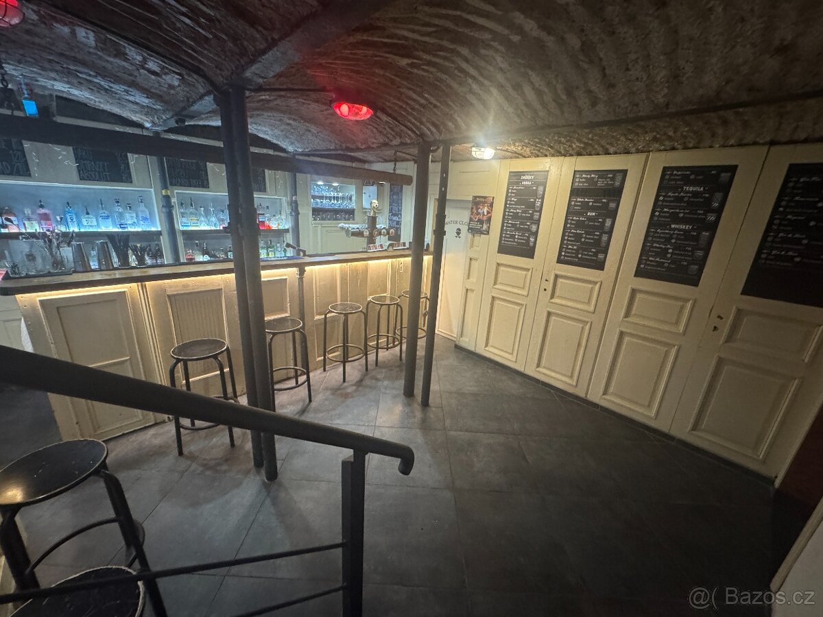 Pronájem baru v centru Liberce - 2