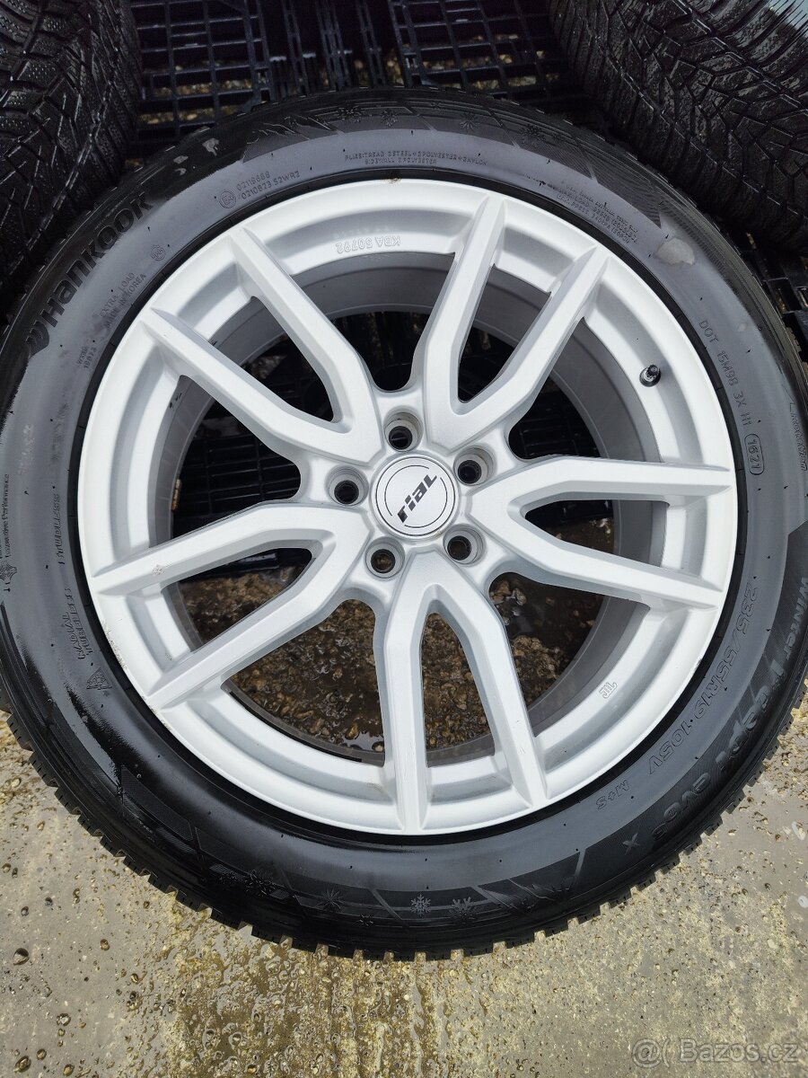 Alu sada =5x114,3= RIAL =s pneu =235/55 R19 - 2