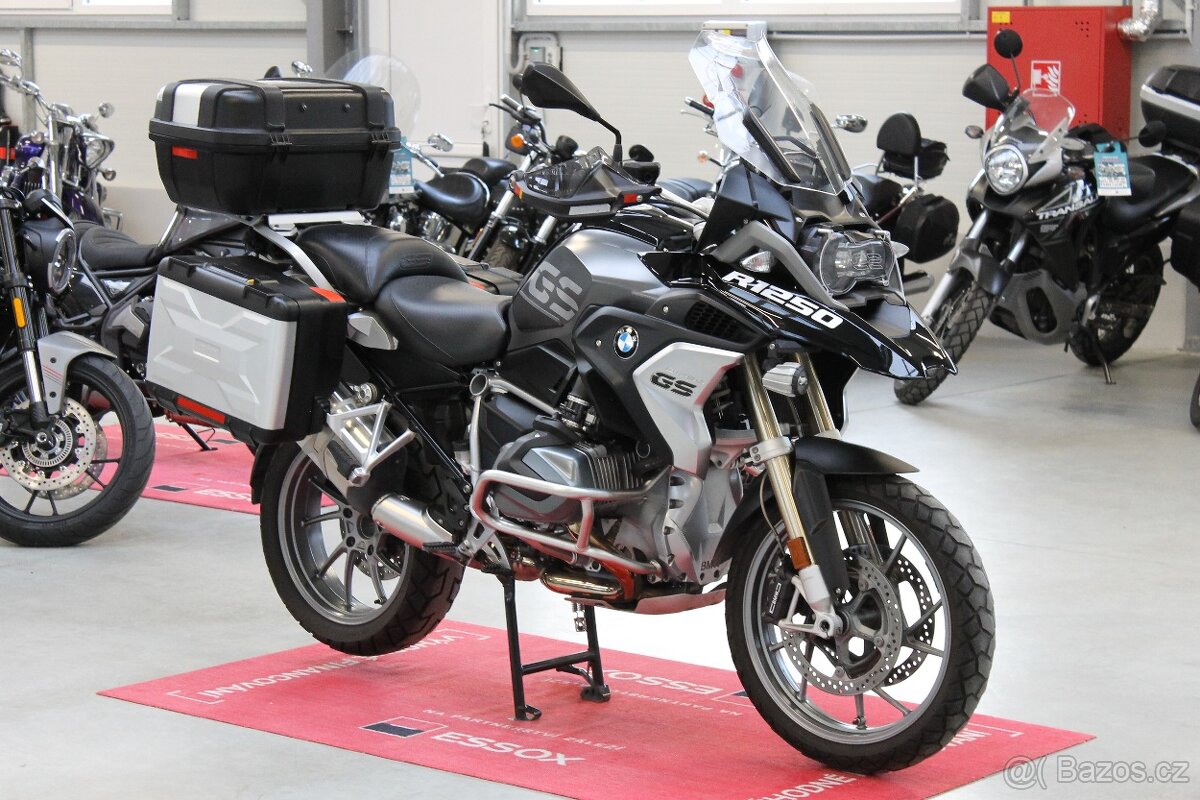 BMW R1250GS 2020 plná výbava / autoriz. servis - 2