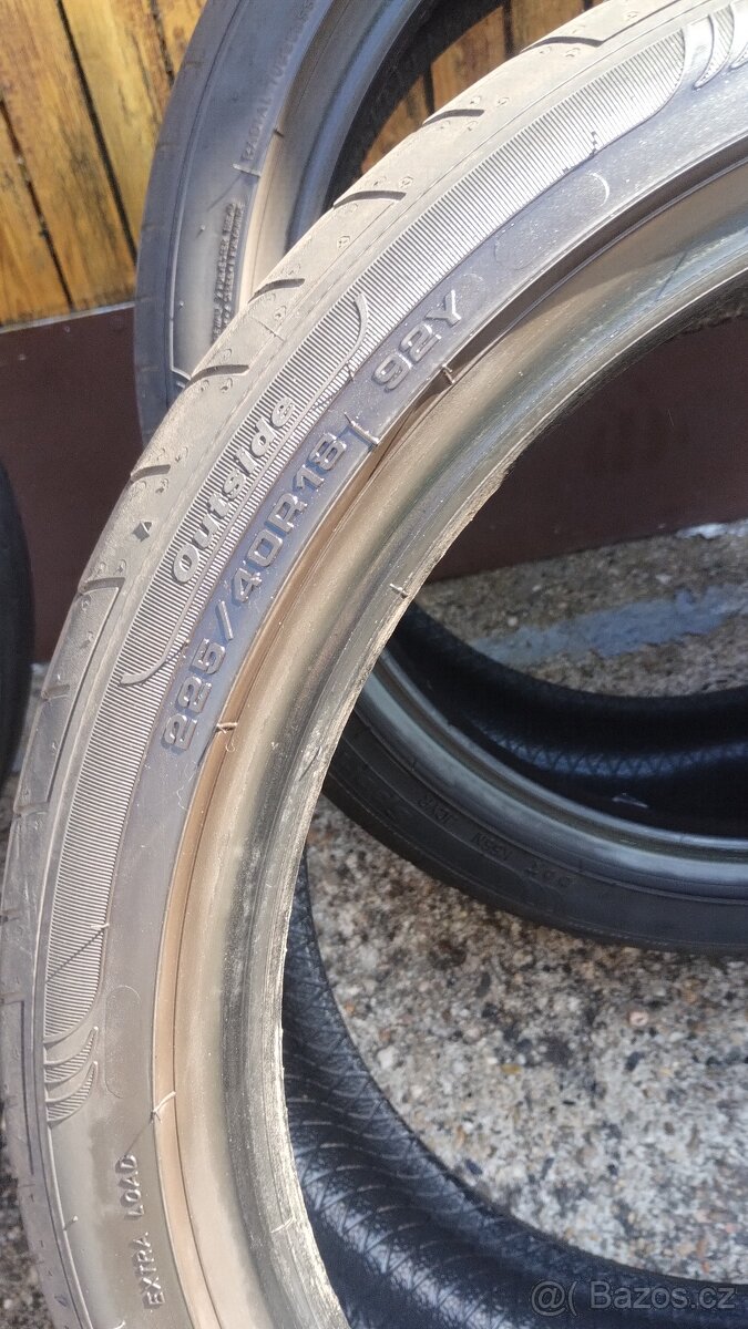2ks letni pneu Fulda 225/40-18 vzorek okolo 4mm - 2