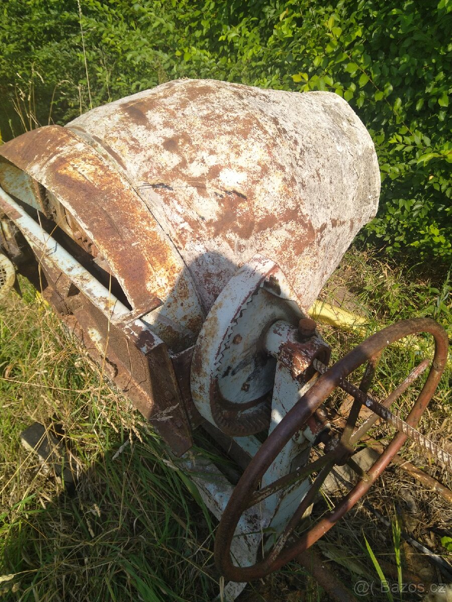 Prodám stavební míchačku - 2