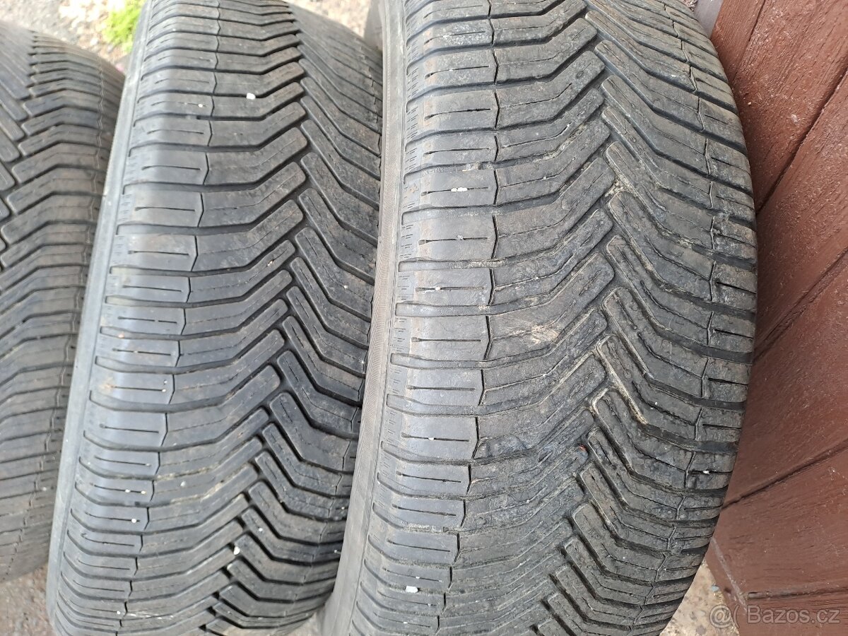 Pneu 225/55/18 Michelin CrossClimate - 2