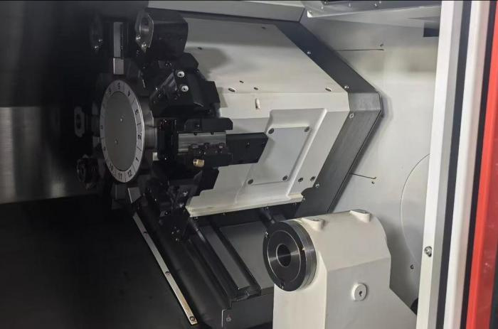 Soustruhy - CNC QT Compact 200 MYL CNC - 2