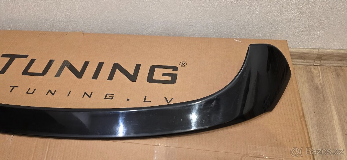 Křídllo Mercedes C43 kombi W205 - 2