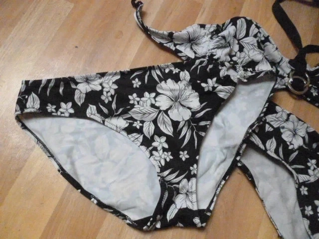 nové plavky vel.XL - 2