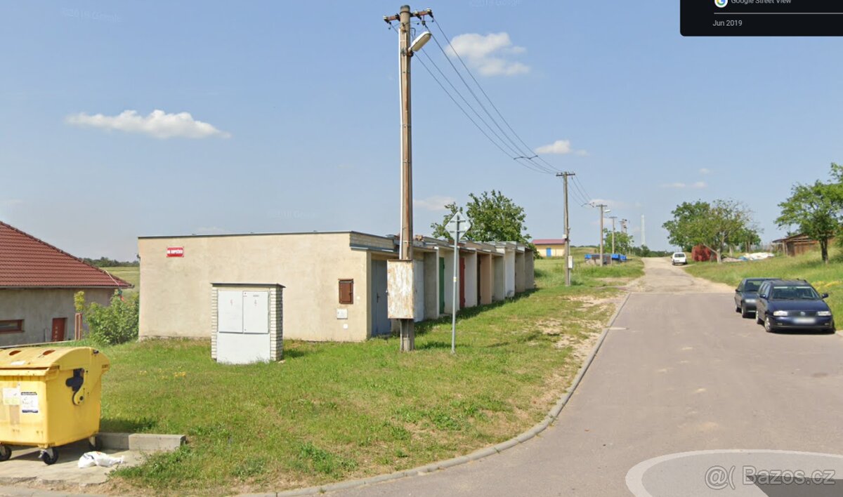 Garáž Znojmo - Kuchařovice - 2