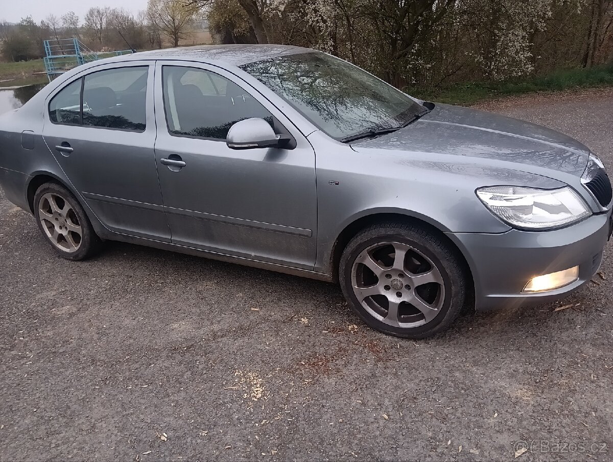 Škoda Octavia 2 20tdi - 2