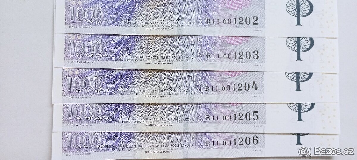 1000 Kč s přítiskem UNC, série R11 - 2