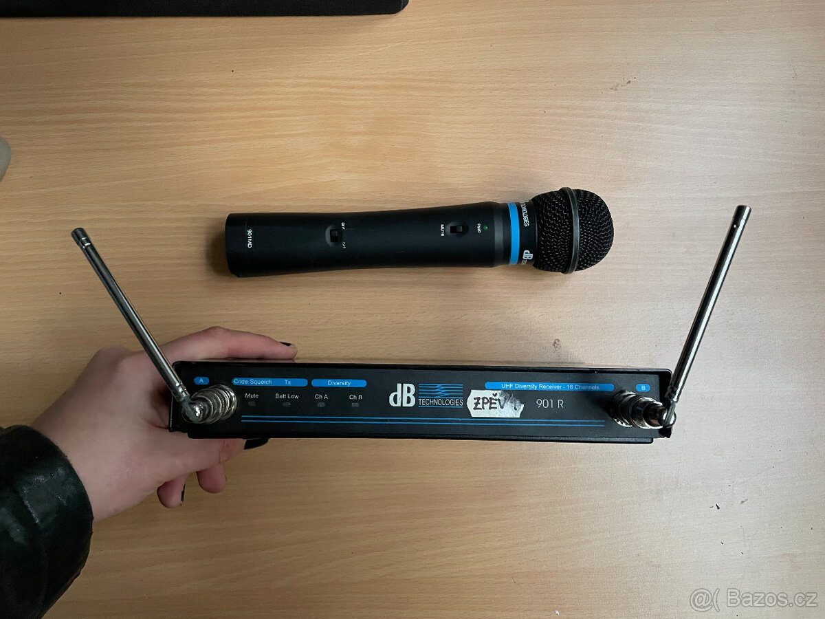 Bedzrátový mikrofonní systém - 2