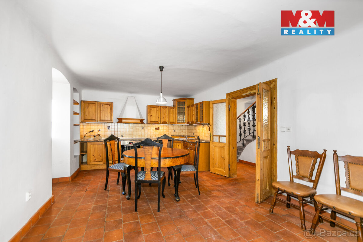 Pronájem zemědělské usedlosti, 10270 m², Dobrovíz - 2