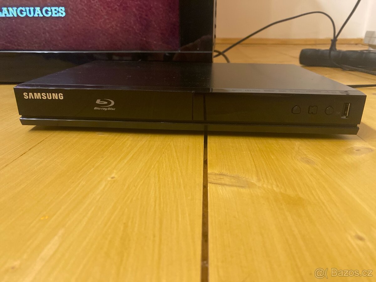 Samsung BD-J4500R Blueray DVD přehrávač - 2