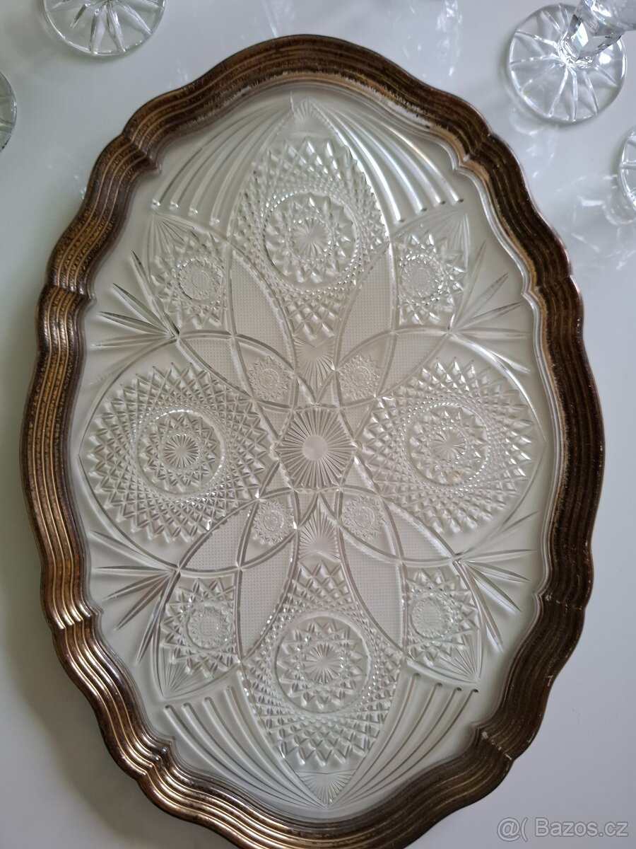 Broušené sklo souprava - 2