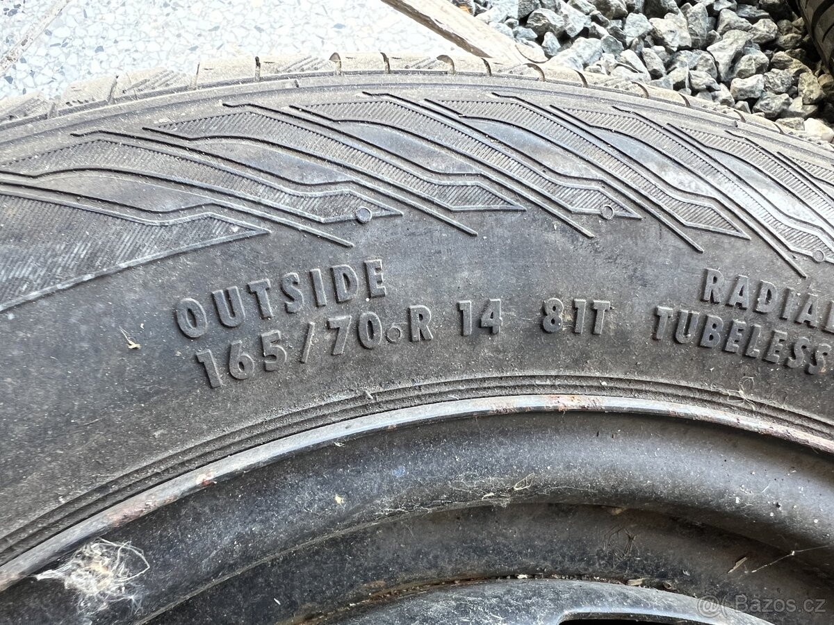 Prodám rezervu nejetou 165/70R14 81T Continental - 2