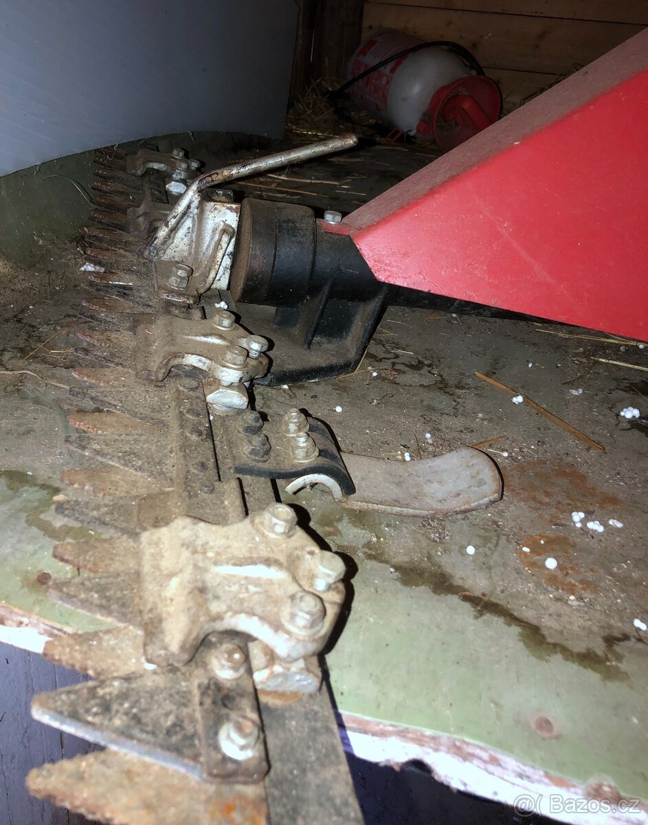 Lištová sekačka LSE- 120 na VARI - 2