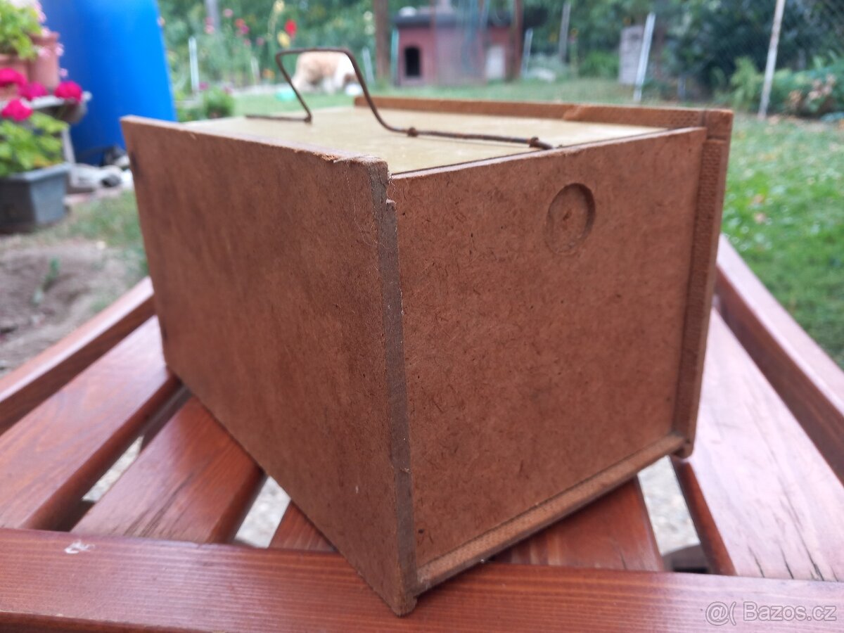 malá přepravka - 2