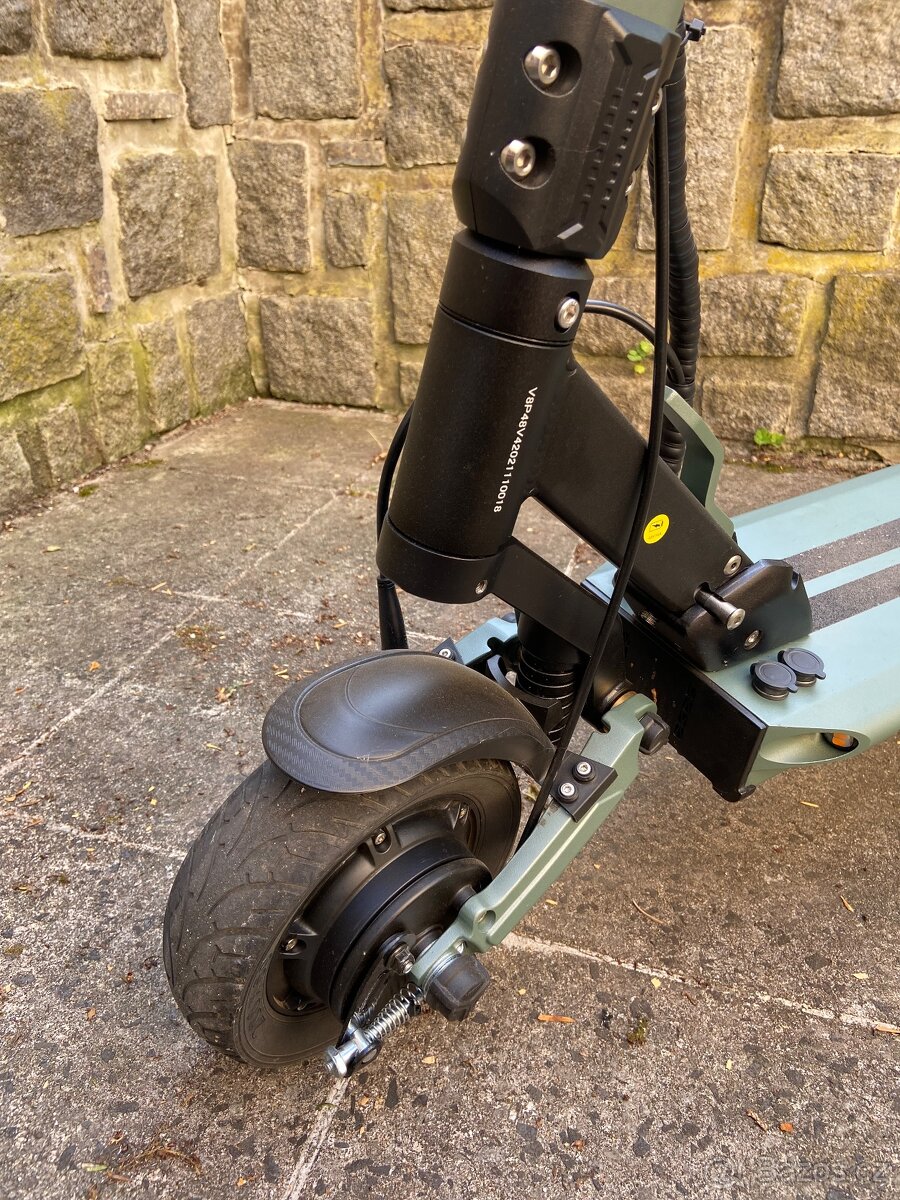 Elektrická koloběžka Vsett 8+ - 2