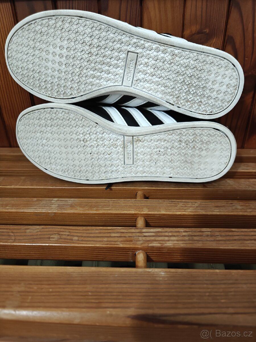 ADIDAS TENISKY vel.37 1/3 - 2