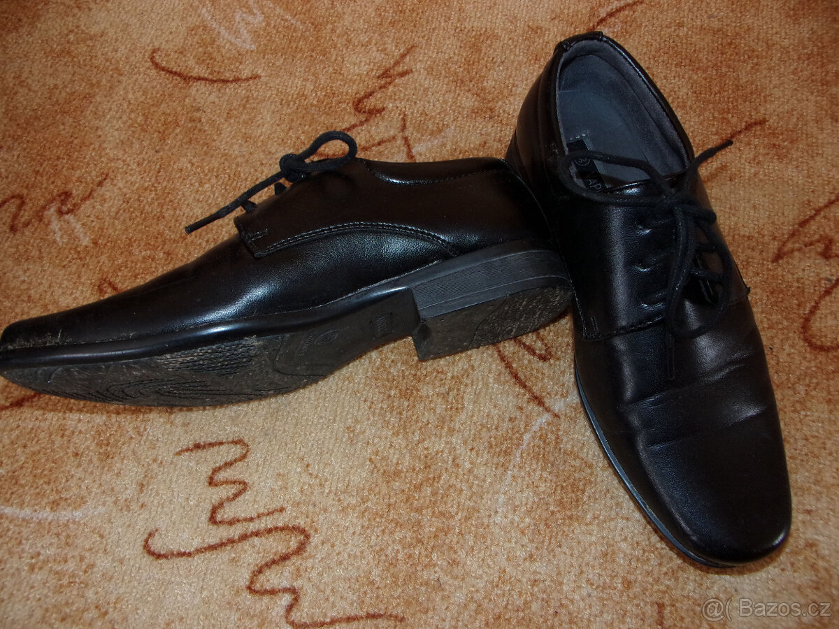 Společenské boty vel. 33 a 34 - 2