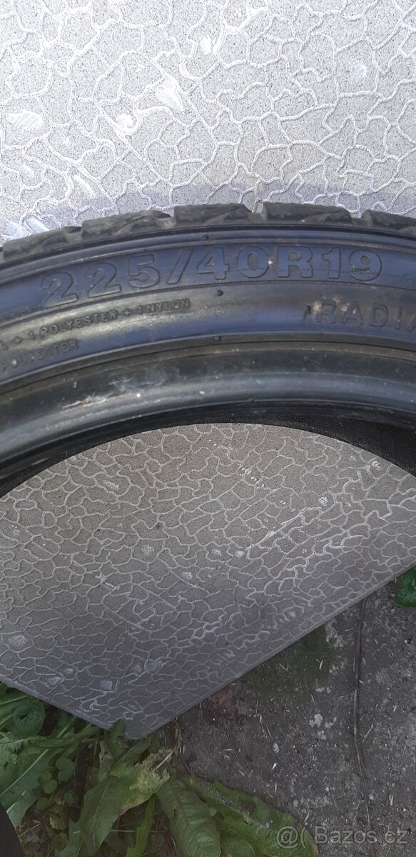 Zimní 225/40/19 - 2