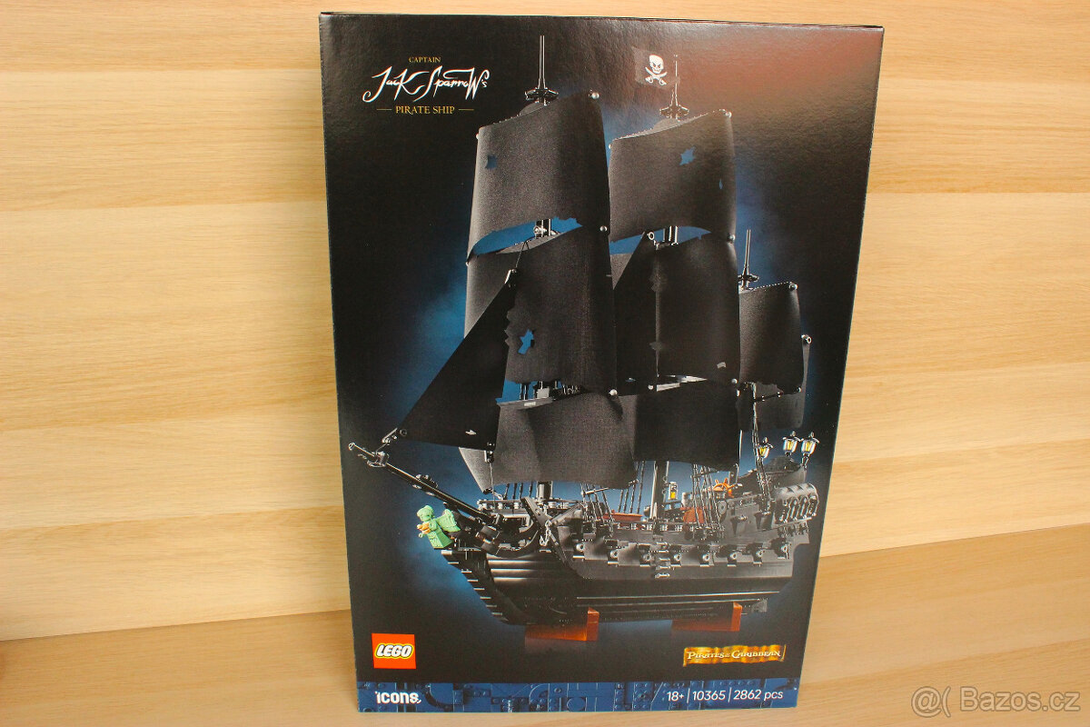 LEGO 10365 - Pirátská loď kapitána Jacka Sparrowa - 2