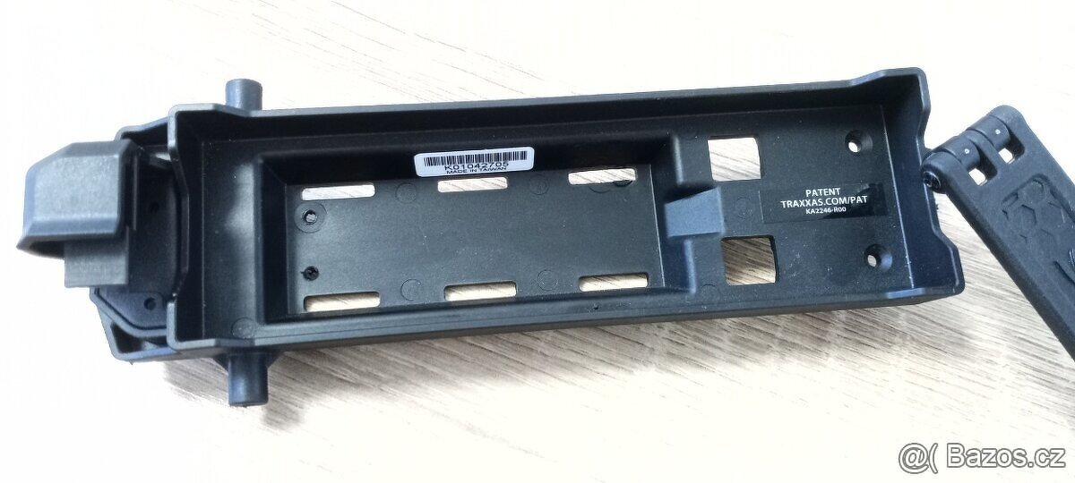 RC držák baterie Traxxas - 2