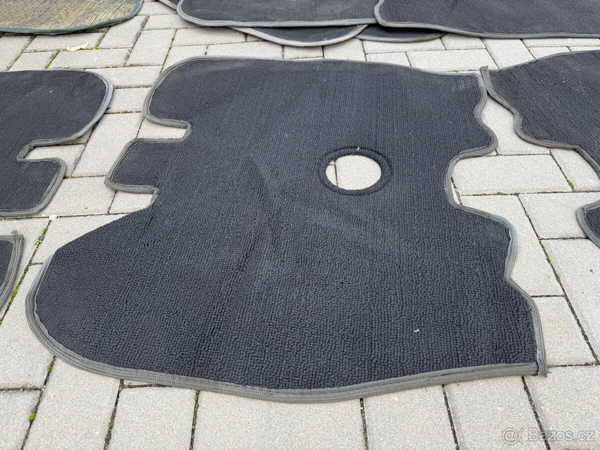 Volha Gaz 24, nové originální středové koberce - 2