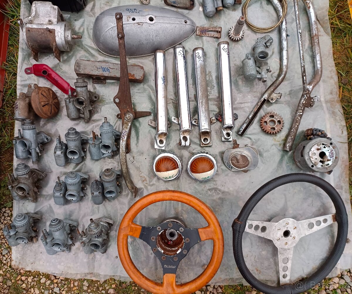 Jawa čz drobné díly na motocykl kývačka panelka pionýr apod. - 2