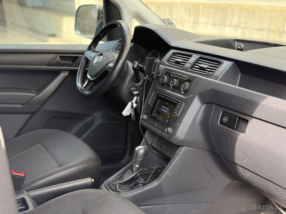 Volkswagen Caddy 1.4TGI DSG, tažné, výhřev, DPH - 2