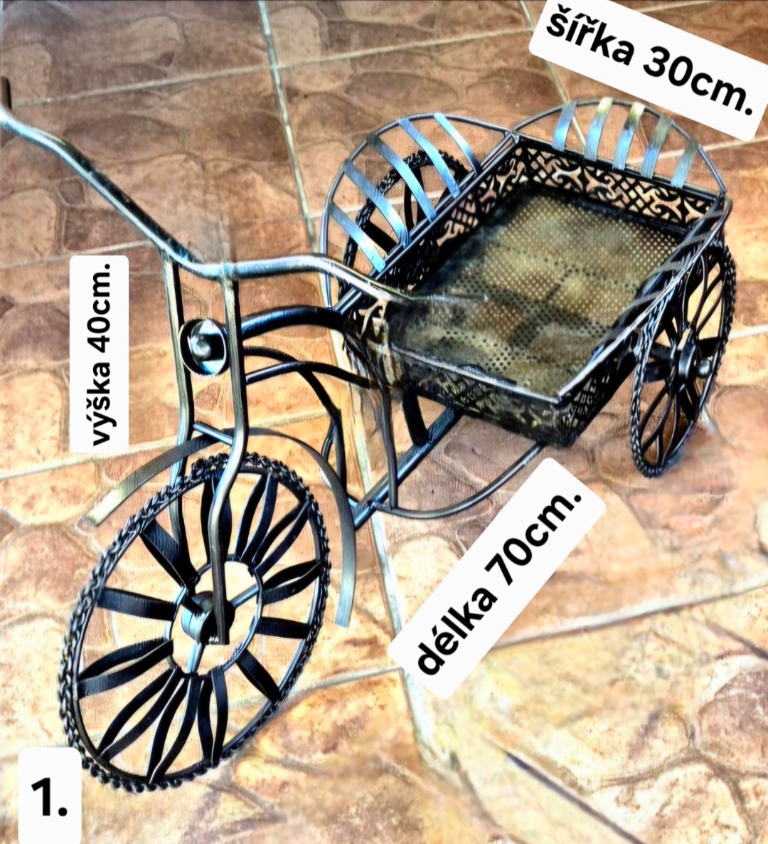 Stojánky na květináče - 2