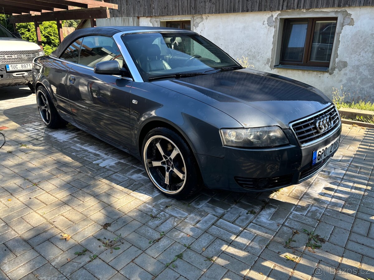 Audi A4 B6 cabrio - 2
