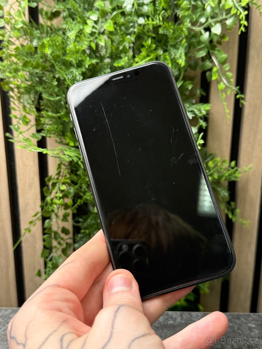 iPhone 11 64GB popisek - 2