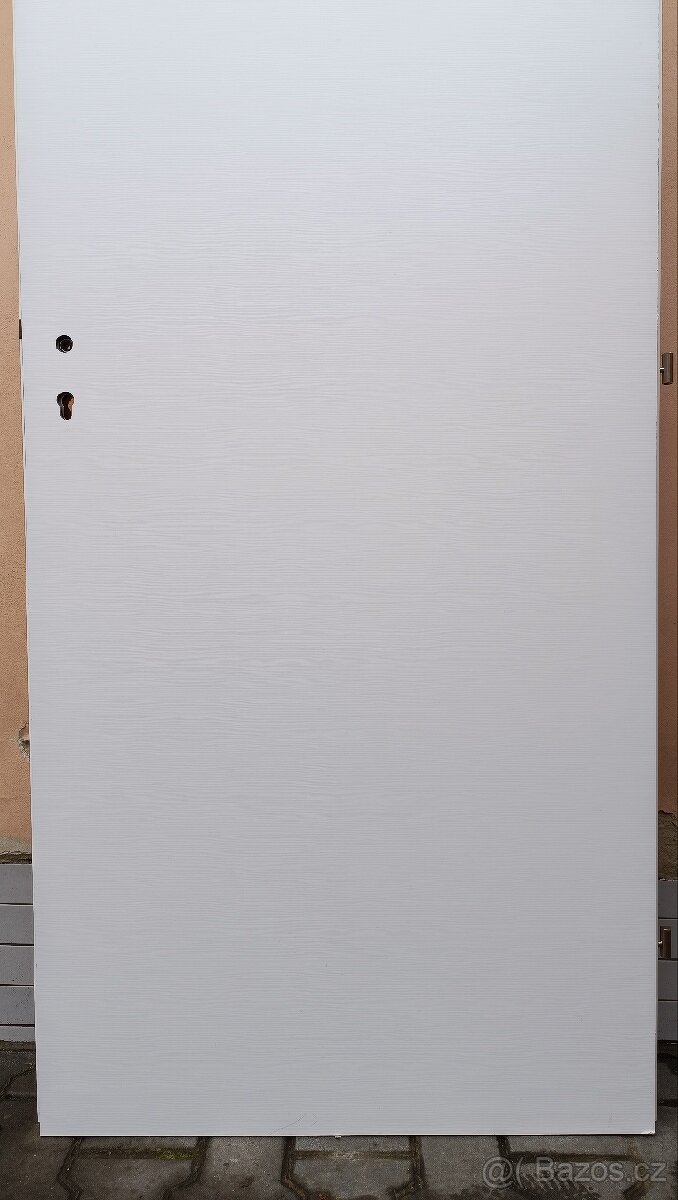 Prodám nové dveře bílé interiérové - 2
