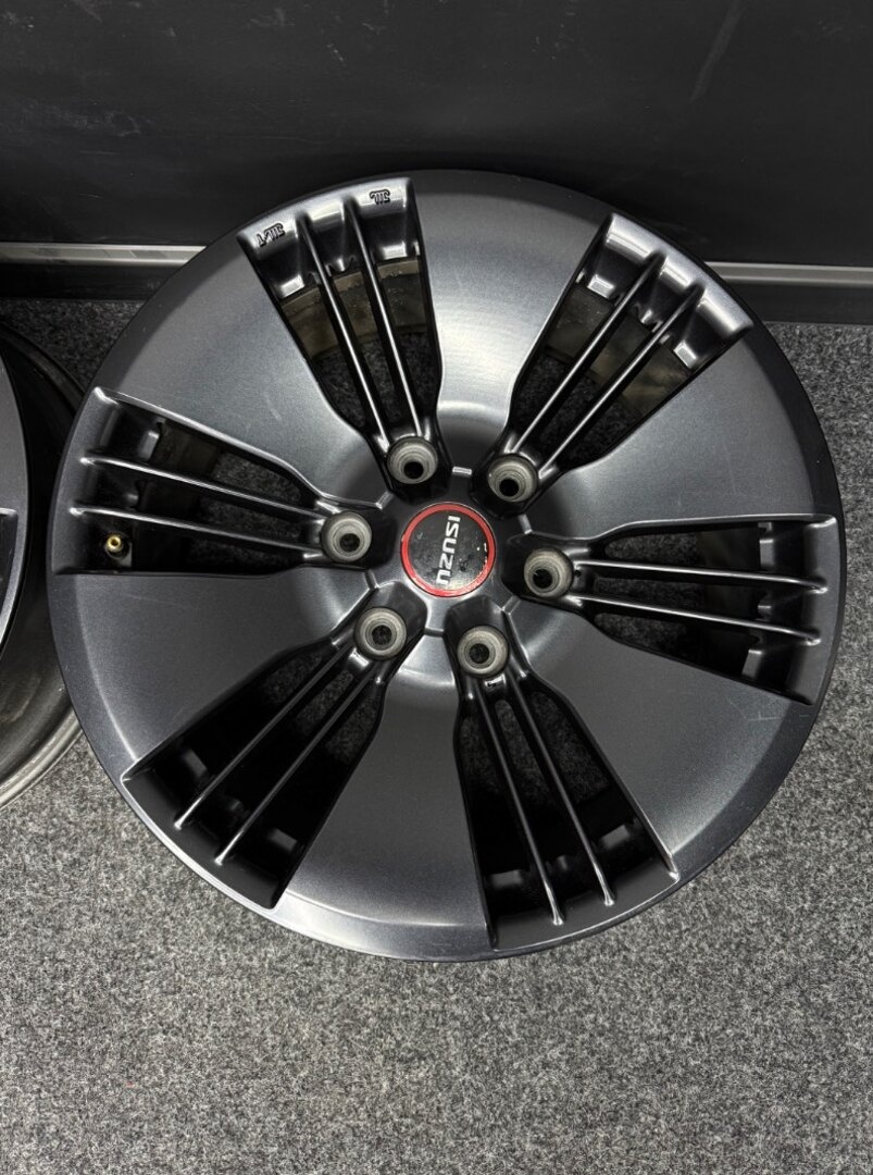 Alu ISUZU D-MAX 6x139.7 r18 - 2
