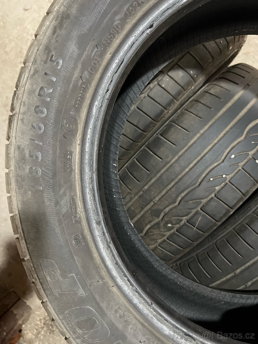 4x letni pneu Dunlop 185/60/15 - 2