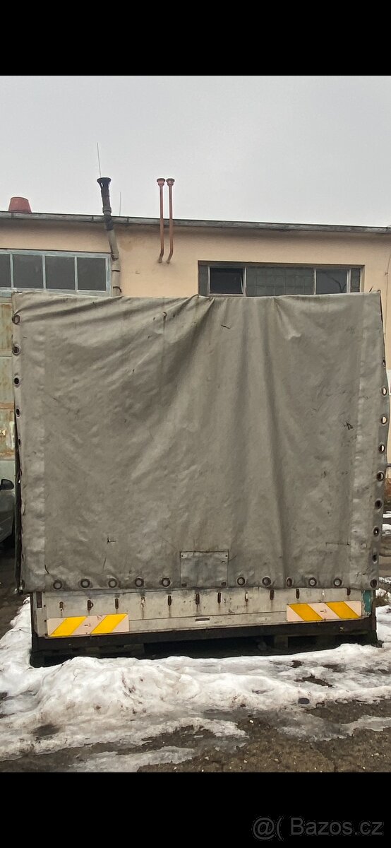 Valníková nástavba s plachtou - 2