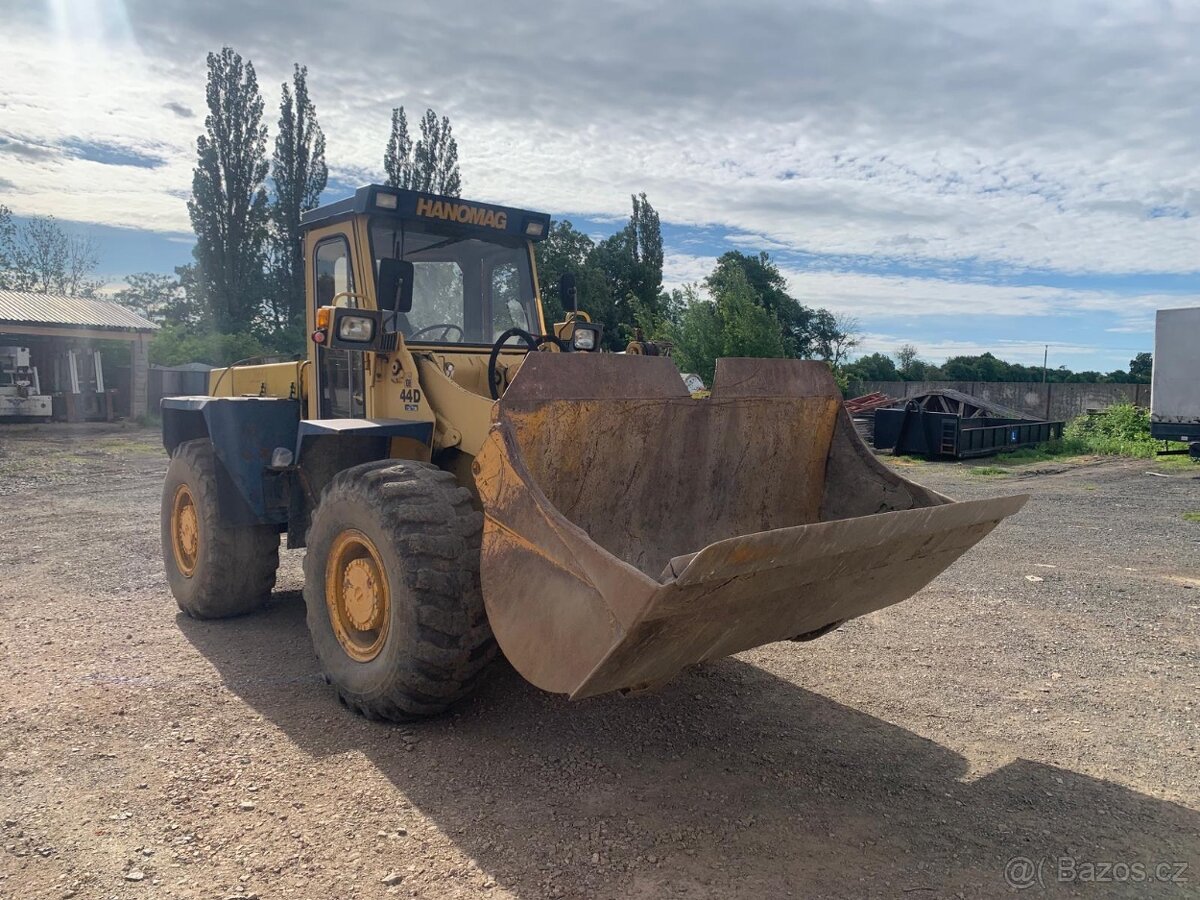 Hanomag 44d - kolový čelní nakladač - 2