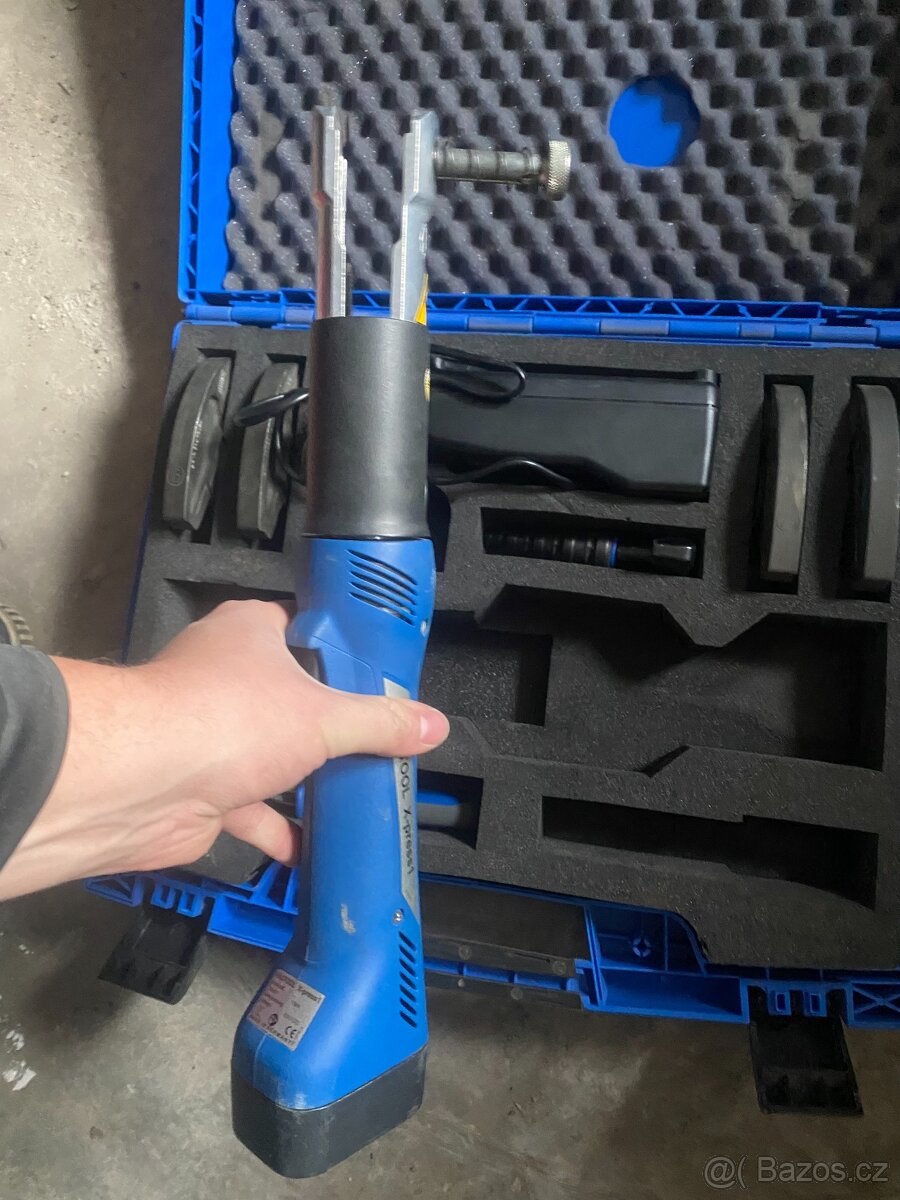 Lisovačka REHAU - 2