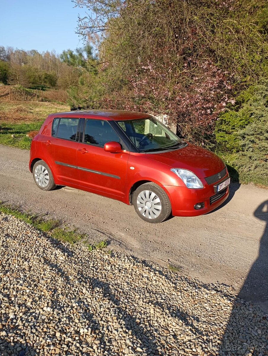 Suzuki Swift - 2