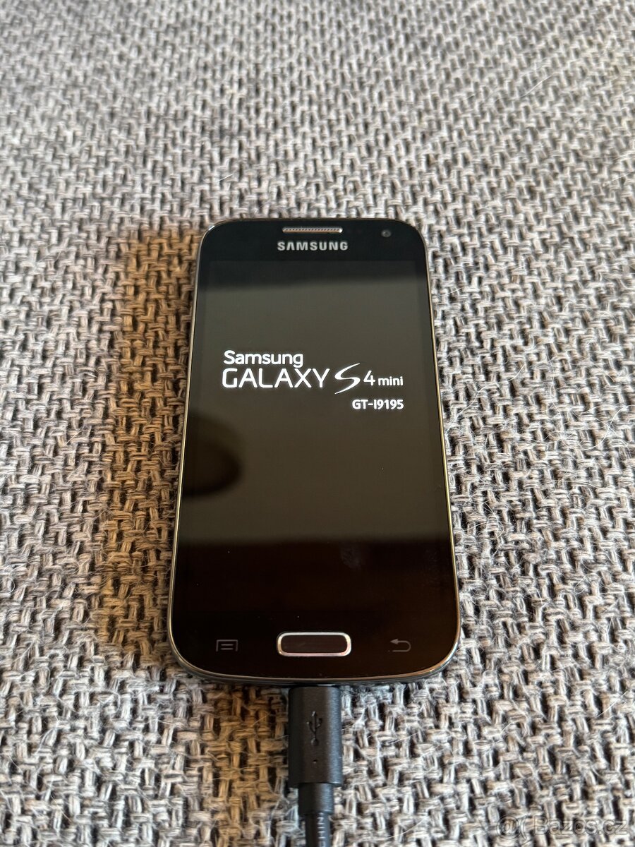 Samsung Galaxy S4 mini - 2