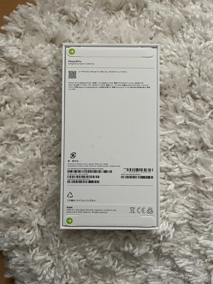 Apple iPhone 16 Pro - 2