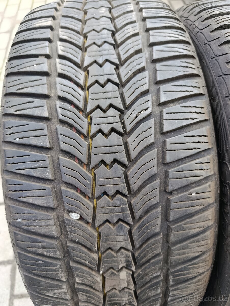 ZIMNÍ PNEU 225/45 R17 - 2