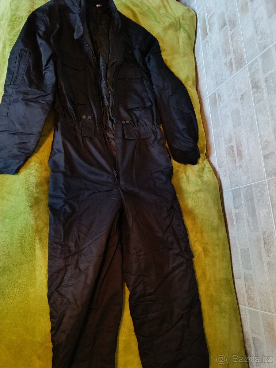 Prodám tmavou ZIMNÍ KOMBINEZU ozbroj. složek,vel. XL - 2